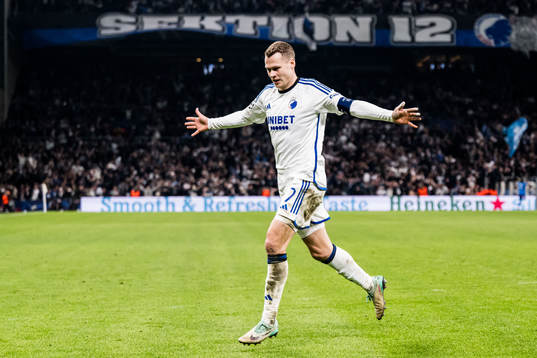Viktor Claesson of FC Copenhagen celebrates