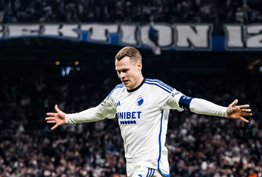 Viktor Claesson of FC Copenhagen celebrates