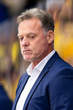 Head coach Radim Rulik of Czech Republic