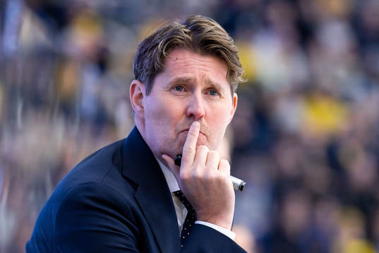 Assistant coach Stefan Klockare of Sweden