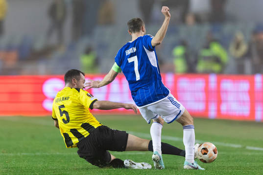 Even Hovland of BK Häcken and Magnus Wolff Eikrem of Molde