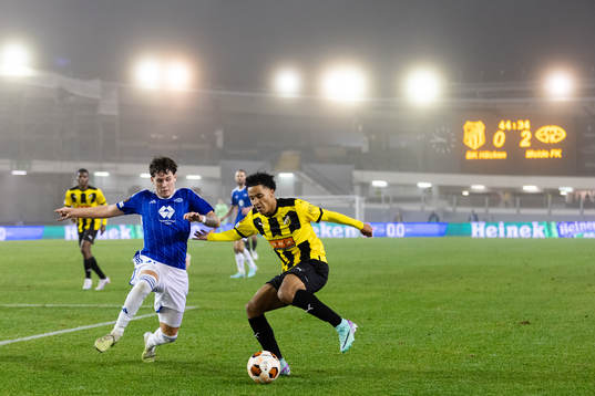 Mathias Fjørtoft Løvik of Molde and Momodou Sonko of BK