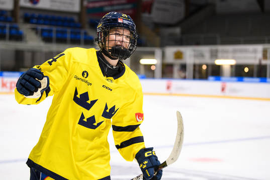 Ebba Hedqvist of Sweden celebrates the 0-1 goal