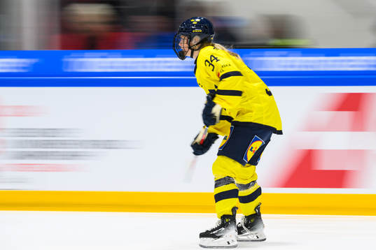 Mira Hallin of Sweden