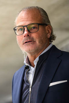 Assistant coach Andreas Spångberg of Sweden