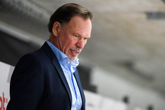 Head coach Colin Muller of Switzerland