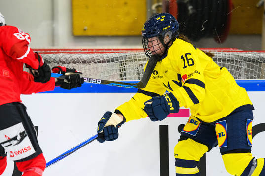 Alessia Baechler of Switzerland and. Matilda af Bjur of