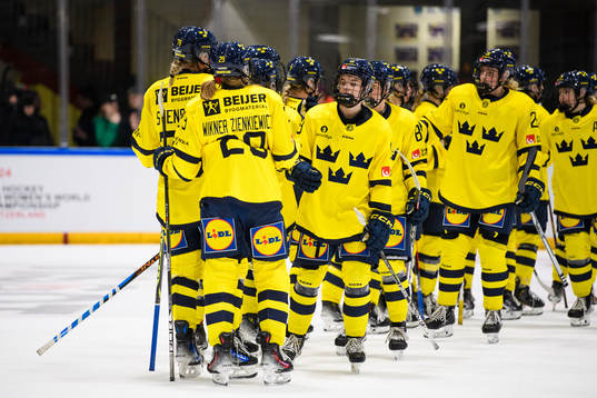 Players of Sweden celebrate