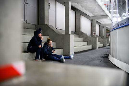Hilda Svensson and Mira Jungåker of Sweden