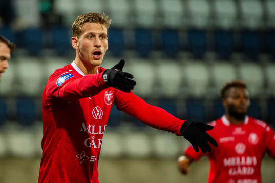 Trelleborgs Tobias Karlsson reagerar