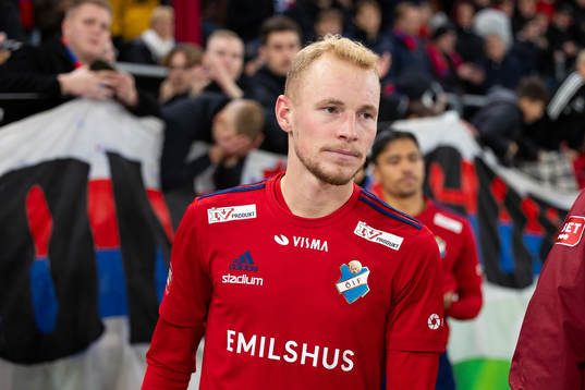 Östers Adam Bergmark Wiberg deppar