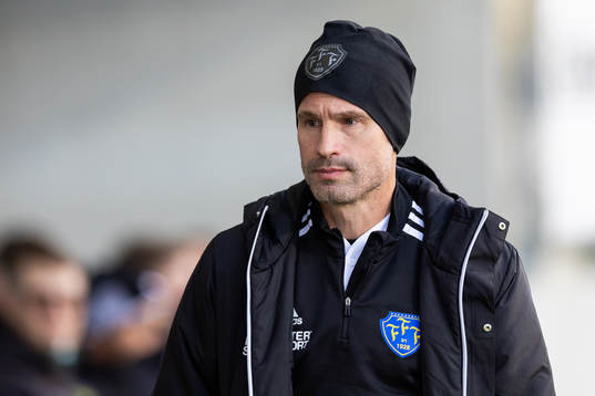 Falkenbergs tränare Christoffer Andersson