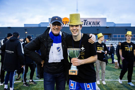 IFK Norrköpings Albin Tengbrand jublar