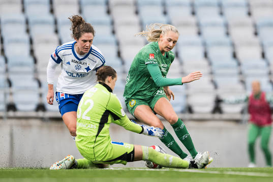 Hammarbys Ellen Wangerheim och IFK Norrköpings Emma Lind