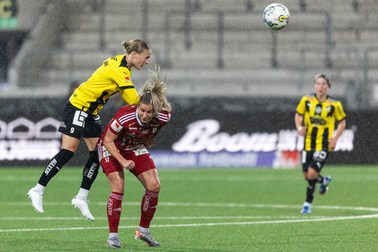 Häckens Filippa Curmark och Piteås Selina Henriksson