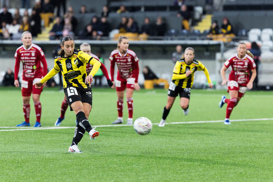 Häckens Rusul Rosa Kafaji gör 4-0 på straff