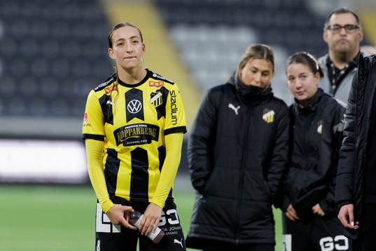 Häckens Rusul Rosa Kafaji deppar