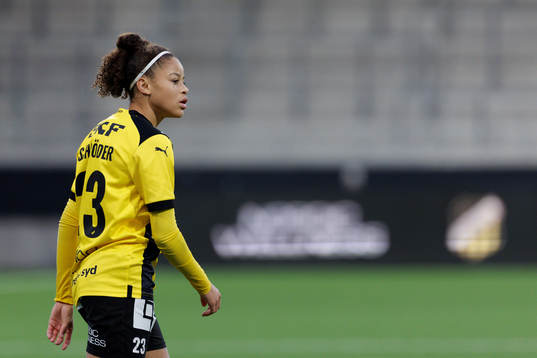 Häckens Felicia Schröder