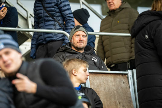 Andreas Granqvist på läktaren