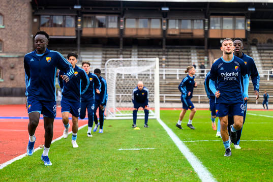 Djurgårdens IF värmer upp