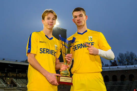 IFK Göteborg spelare jublar