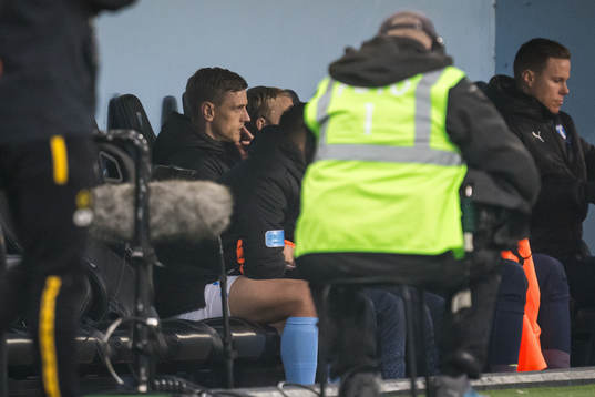 Malmö FFs Søren Rieks på bänken
