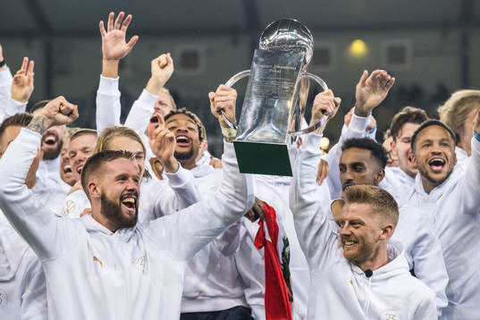 Malmö FFs Pontus Jansson och Anders Christiansen jublar