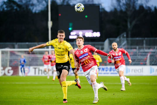 Mjällbys Arvid Brorsson och Degerfors Gustav Lindgren