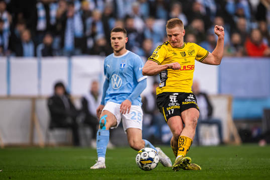Elfsborgs Per Frick och Malmö FFs Gabriel Busanello