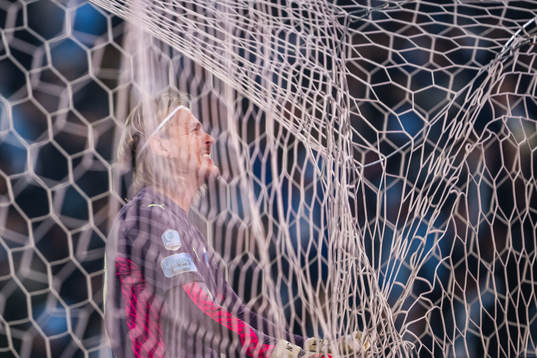 Malmö FFs målvakt Johan Dahlin jublar