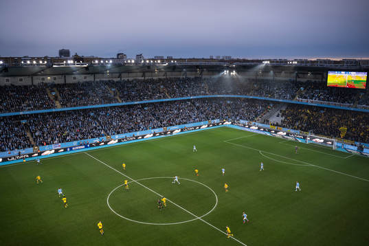 Vy över fotbollsmatchen i Allsvenskan mellan Malmö FF och