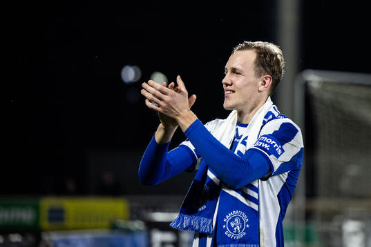 IFK Göteborgs Adam Carlén jublar