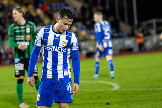 IFK Göteborgs Hussein Carneil deppar