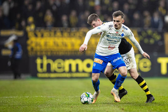 s Mads Döhr Thychosen