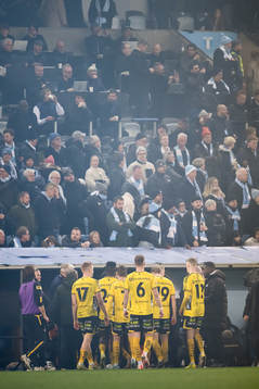 Elfsborgs spelare lämnar planen