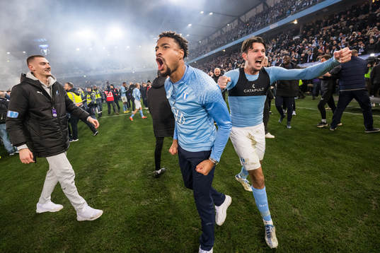 Malmö FFs Stefano Vecchia jublar