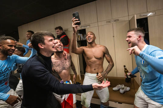 Malmö FFs Derek Cornelius jublar i omklädningsrummet