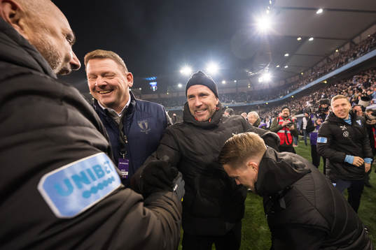 Malmö FFs tränare Henrik Rydström jublar