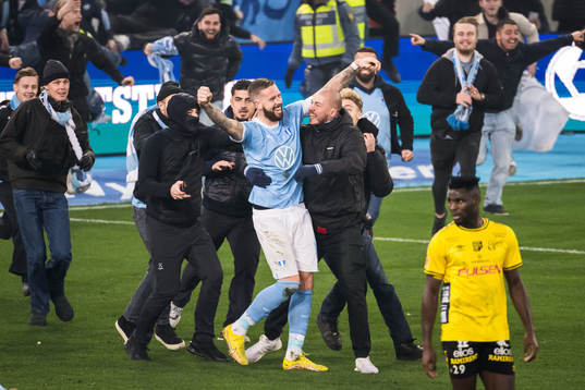 Malmö FFs Pontus Jansson jublar