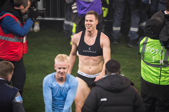 Malmö FFs Niklas Moisander jublar