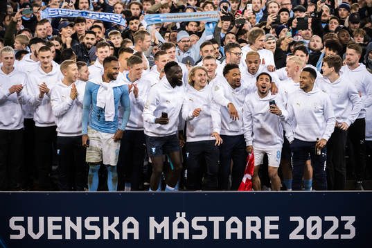 Malmö FFs spelare jublar