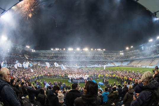 Malmö FFs spelare och supportrar jublar