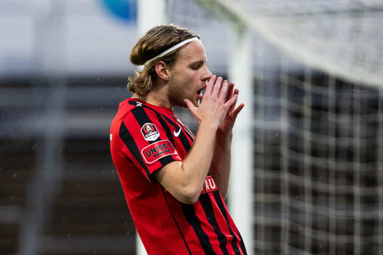 Brommapojkarnas Oscar Pettersson deppar