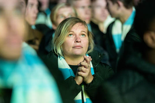 Malmö FF supportrar följer fotbollsmatchen i Allsvenskan