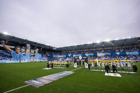 Spelarna vid lineup