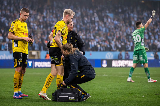 Elfsborgs Johan Larsson får vård