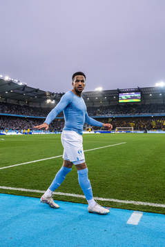 Malmö FFs Martin Olsson går av plan