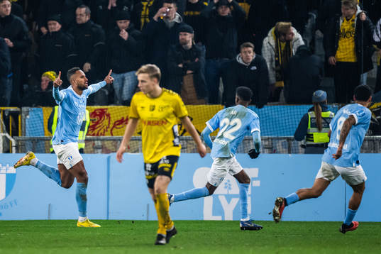 Malmö FFs Isaac Kiese Thelin jublar