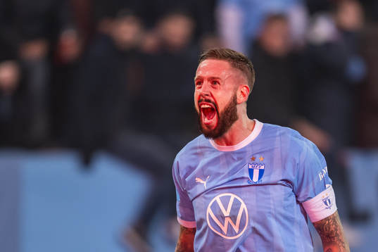 Malmö FFs Pontus Jansson jublar