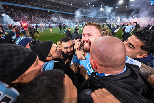 Malmö FFs Pontus Jansson jublar över SM-guldet